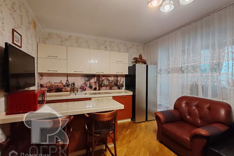 Продаётся 1-комнатная квартира, 50.4 м²