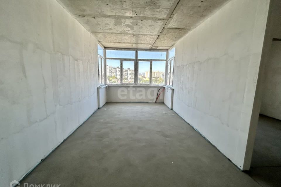 Продаётся 1-комнатная квартира, 43 м²