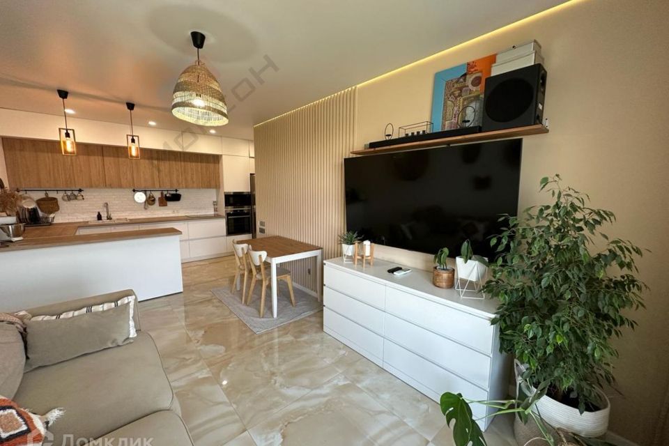 Продаётся 2-комнатная квартира, 69 м²