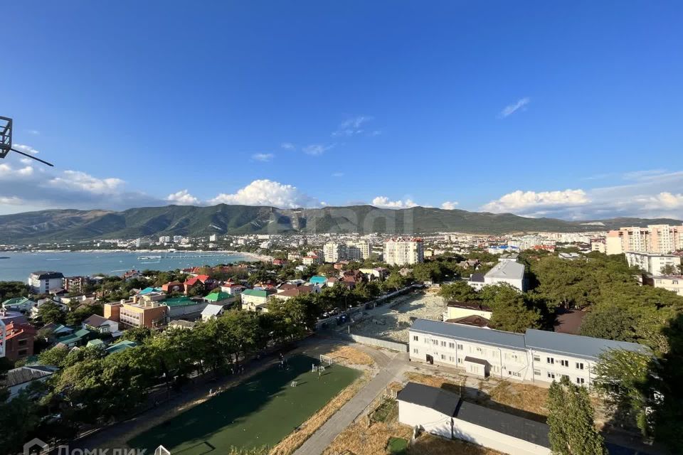 Продаётся 2-комнатная квартира, 64.3 м²