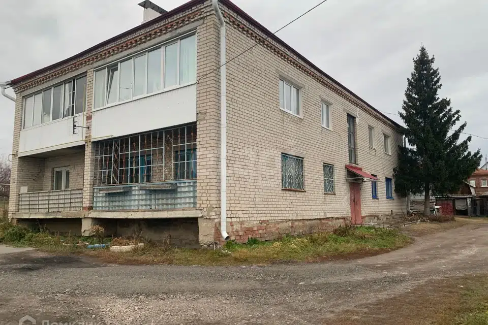 Продаётся 2-комнатная квартира, 42.7 м²