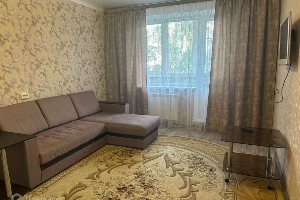 Сдаётся 1-комнатная квартира, 39 м²