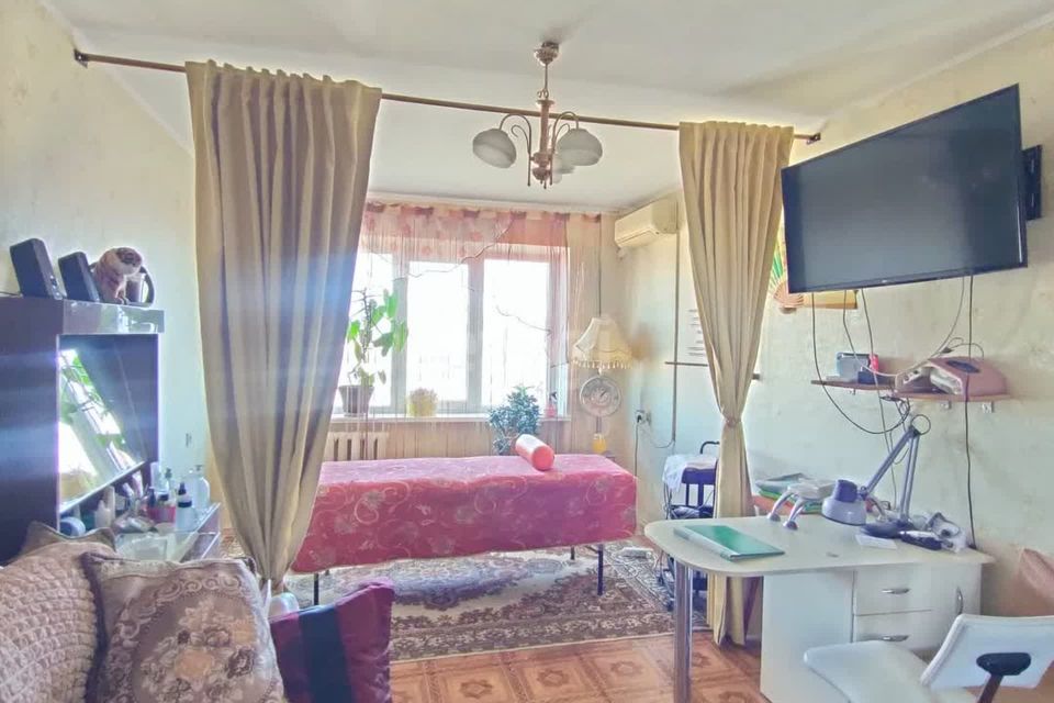 Продаётся 3-комнатная квартира, 59.6 м²