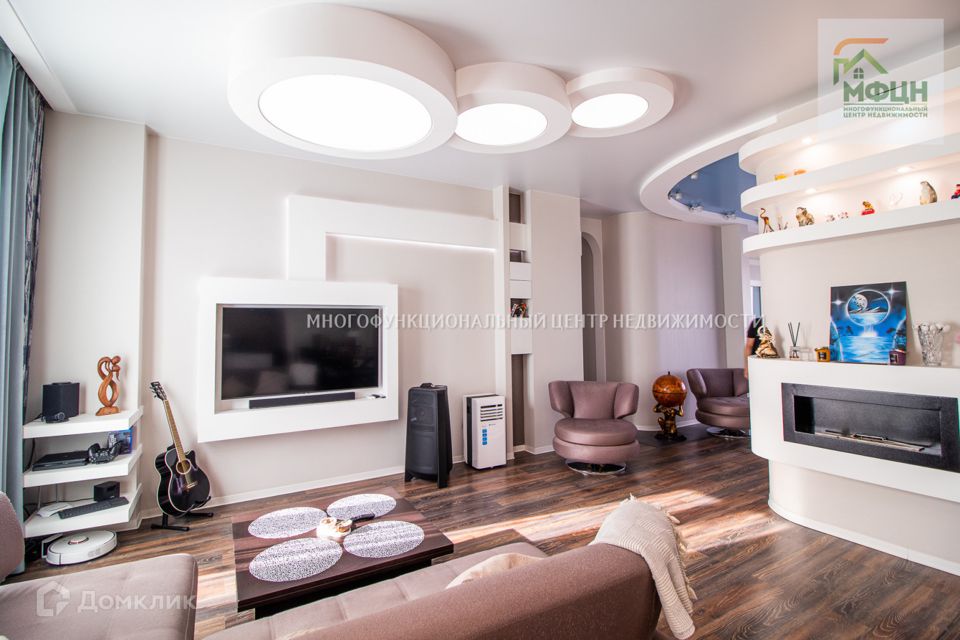 Продаётся 4-комнатная квартира, 115 м²