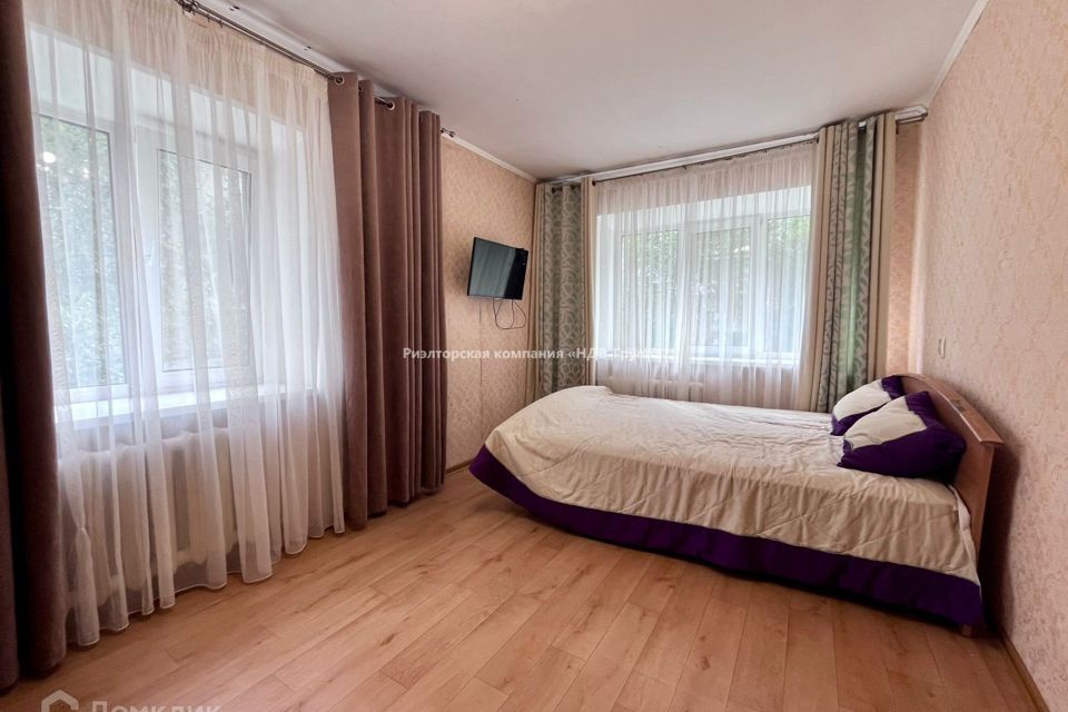 Сдаётся 1-комнатная квартира, 35 м²