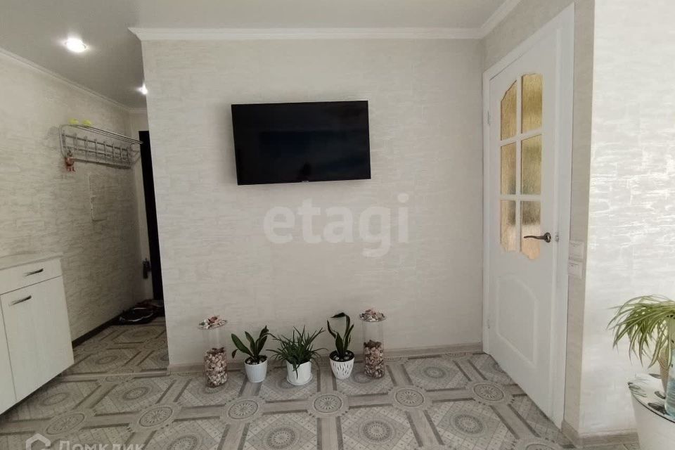 Продаётся 3-комнатная квартира, 56 м²