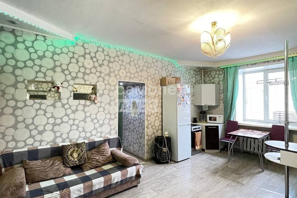 Продаётся 2 комнаты в 2-комн. квартире, 41.1 м²