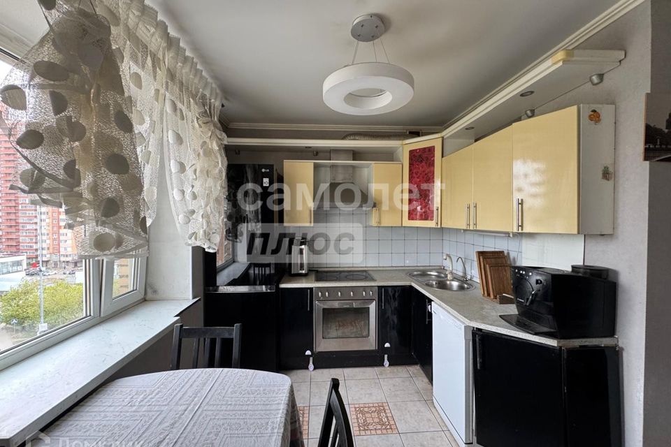 Продаётся 2-комнатная квартира, 48.8 м²