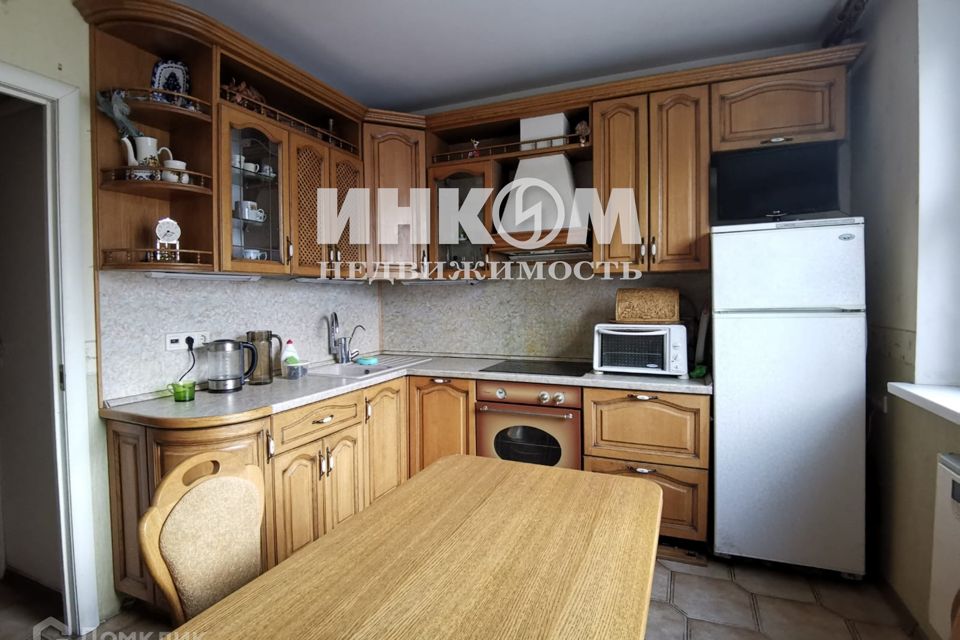 Продаётся 3-комнатная квартира, 77 м²