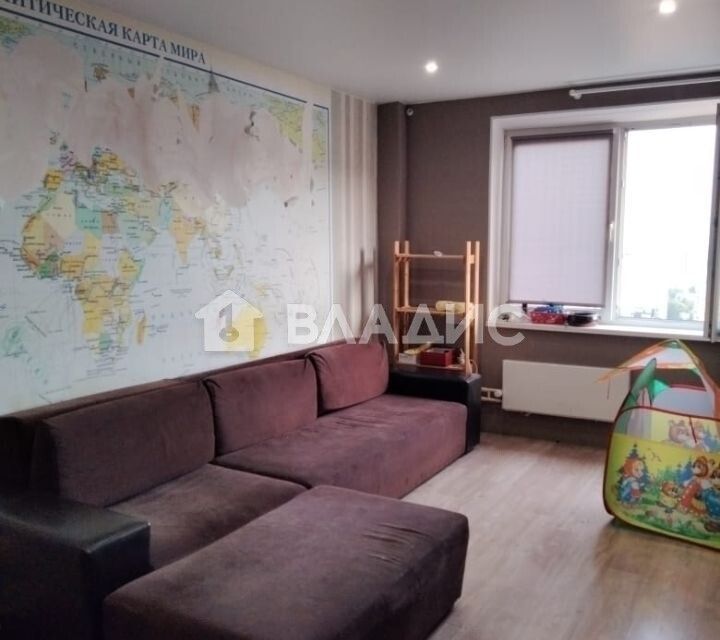 Продаётся 1-комнатная квартира, 47.5 м²