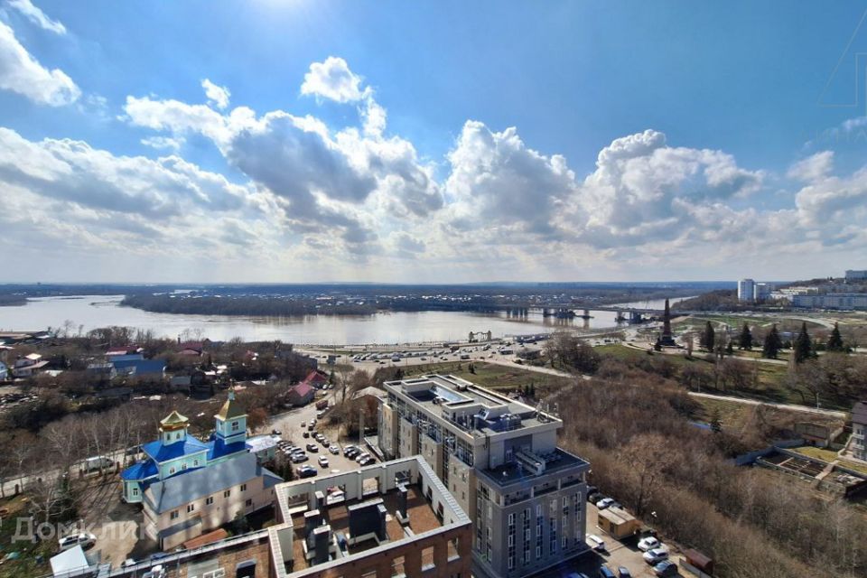 Продаётся 4-комнатная квартира, 123 м²