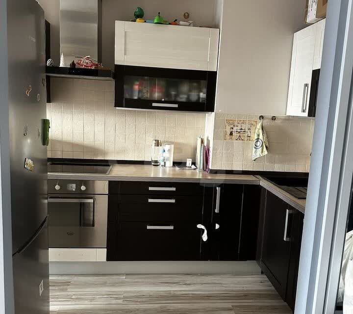 Продаётся 1-комнатная квартира, 52.2 м²