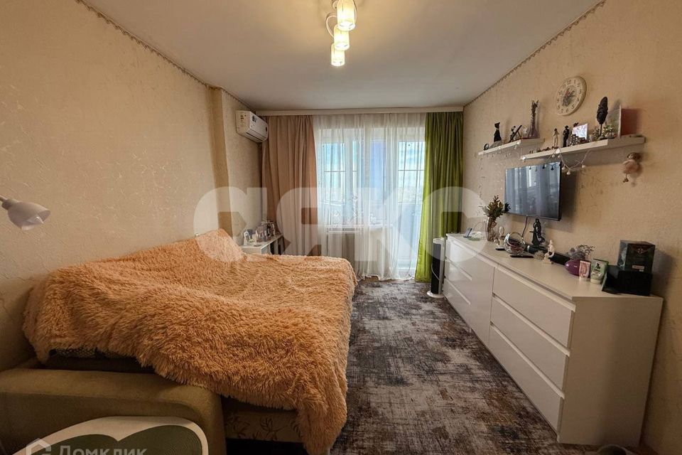 Продаётся 1-комнатная квартира, 37.3 м²