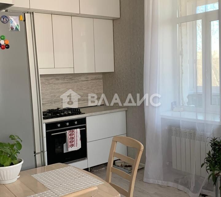 Продаётся 3-комнатная квартира, 62.5 м²