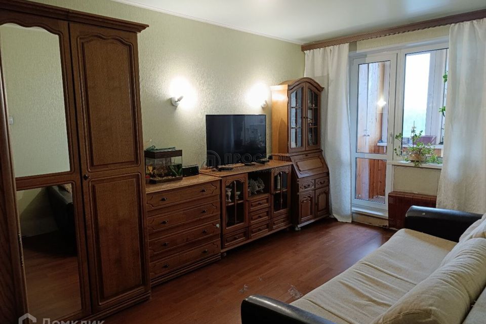 Продаётся 4-комнатная квартира, 92.6 м²