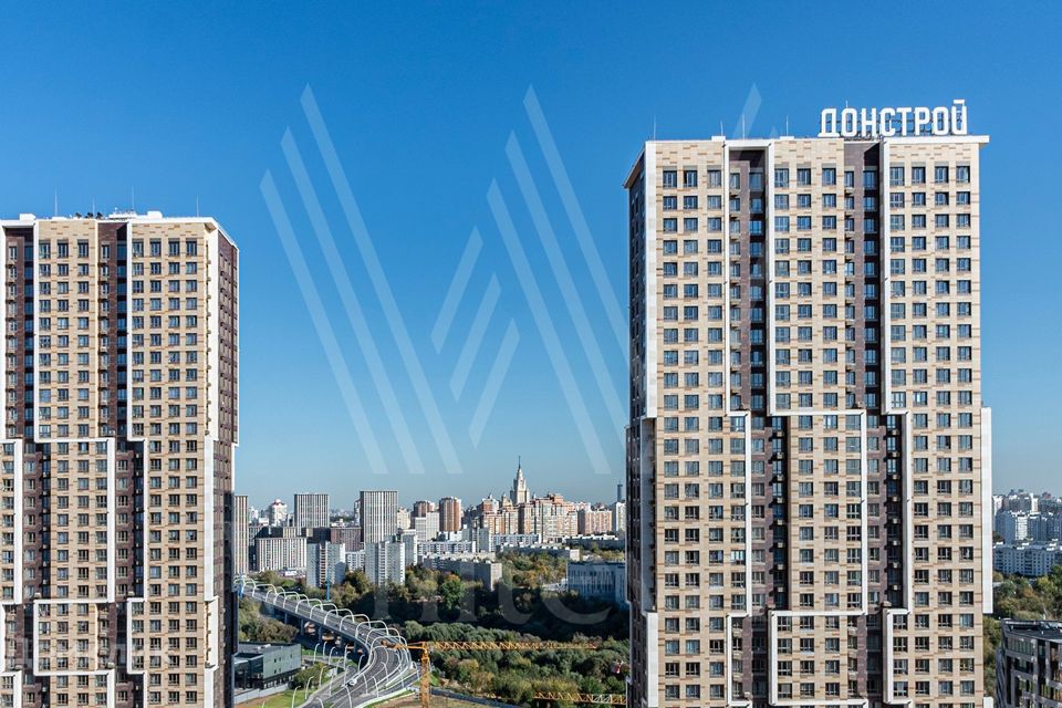 Продаётся 4-комнатная квартира, 113 м²