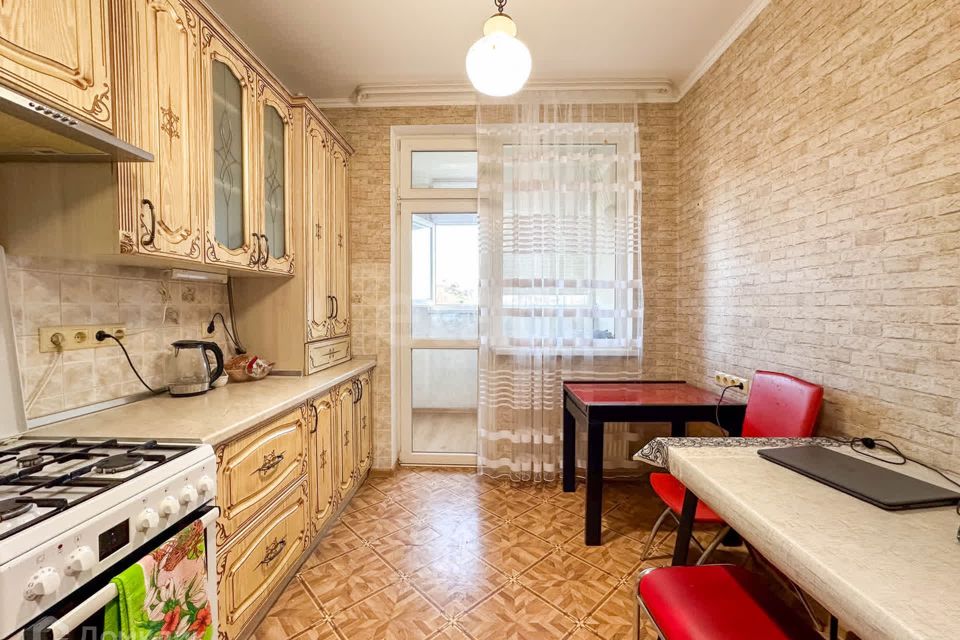 Продаётся 1-комнатная квартира, 46.4 м²