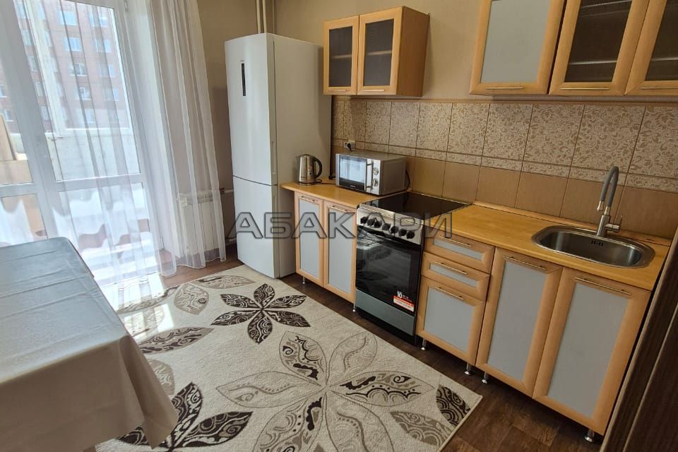 Сдаётся 1-комнатная квартира, 38 м²