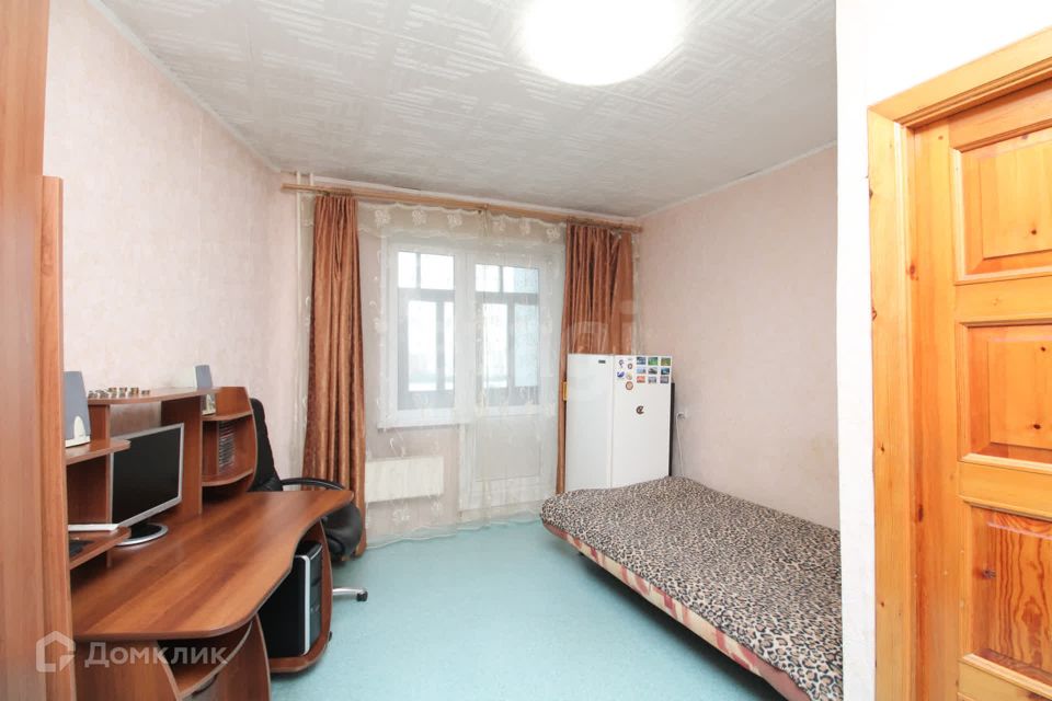 Продаётся 4-комнатная квартира, 79.5 м²