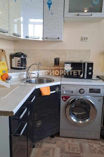 Продаётся 3-комнатная квартира, 76.7 м²