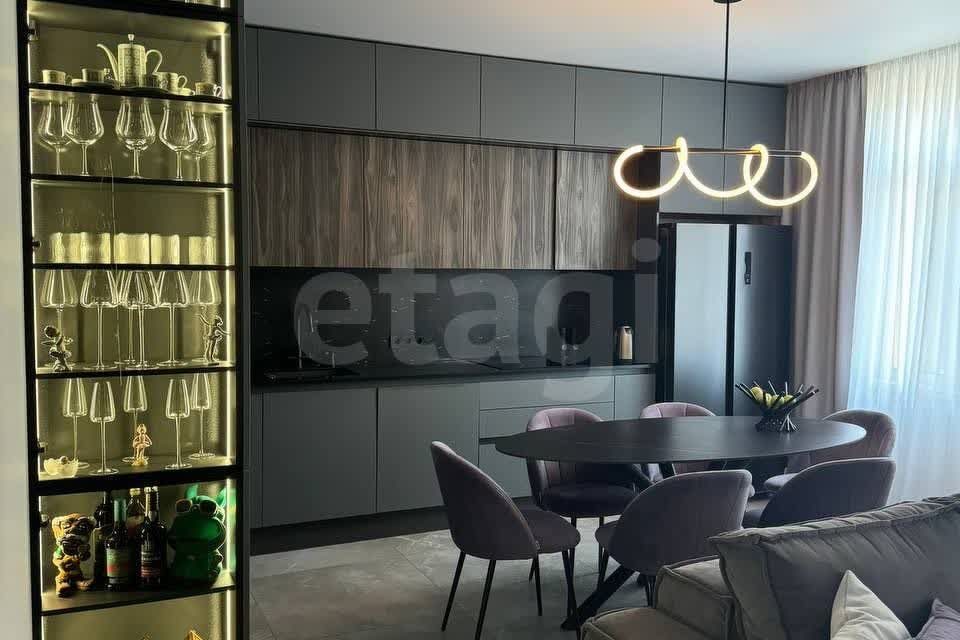 Продаётся 3-комнатная квартира, 88.2 м²