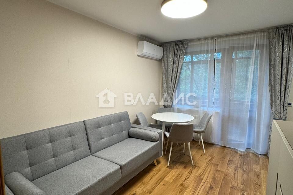 Продаётся 3-комнатная квартира, 55 м²