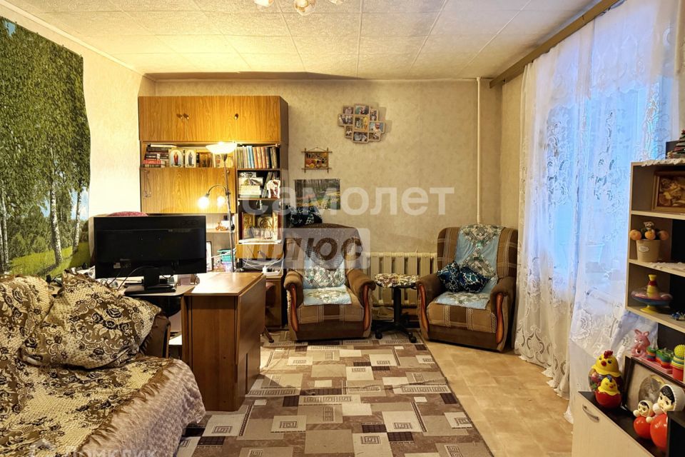 Продаётся 3-комнатная квартира, 65.5 м²
