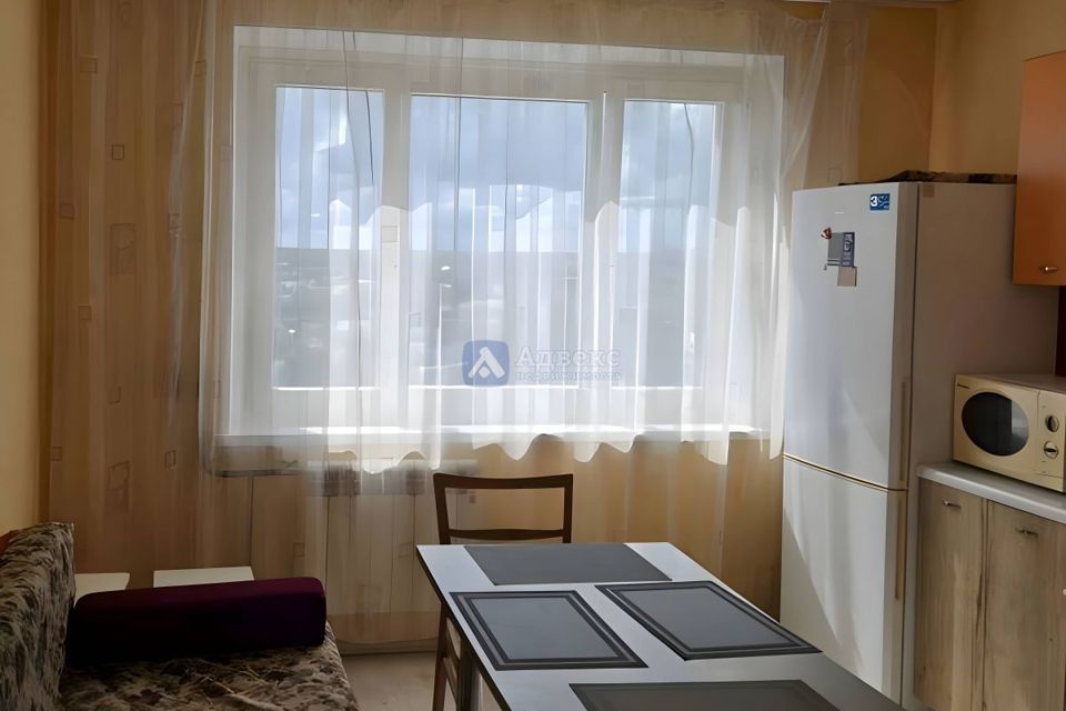 Продаётся 1-комнатная квартира, 39.6 м²