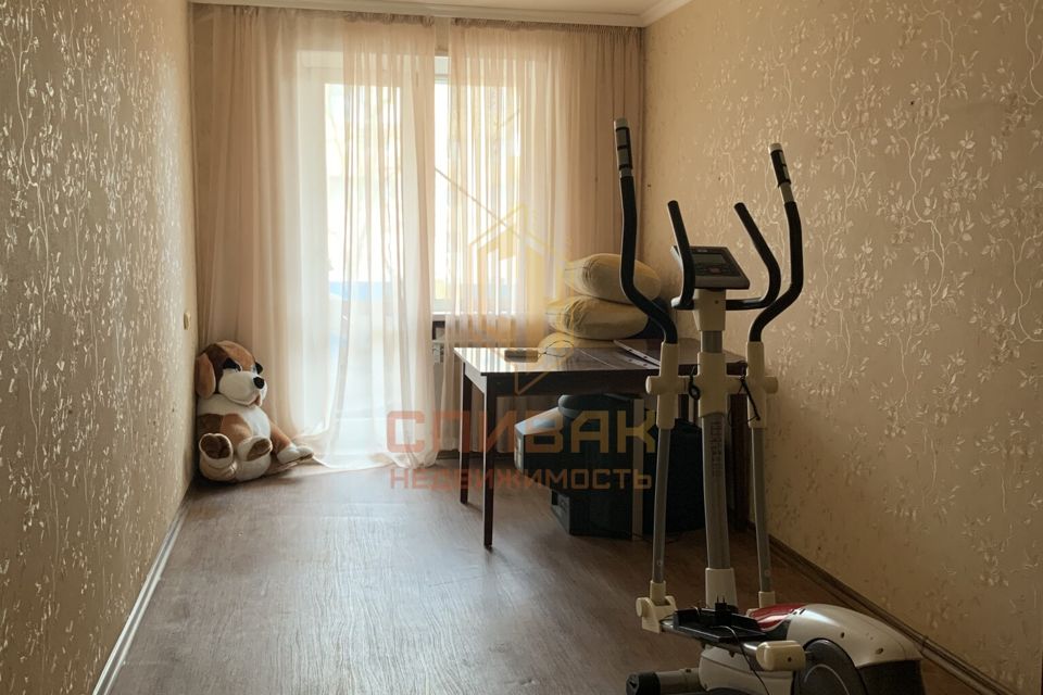 Продаётся 3-комнатная квартира, 62.7 м²