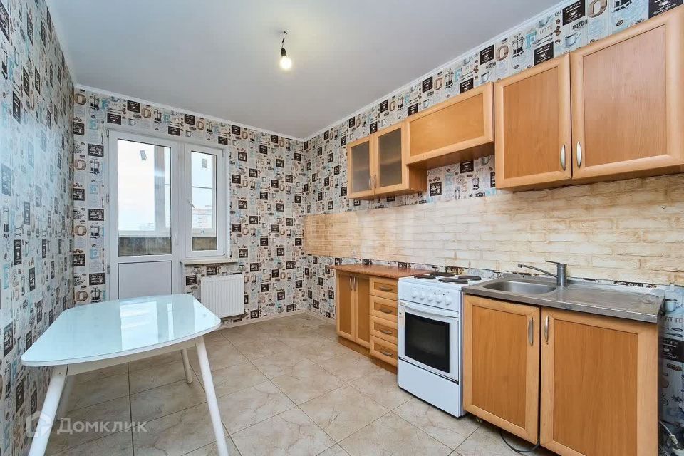 Продаётся 1-комнатная квартира, 37.4 м²