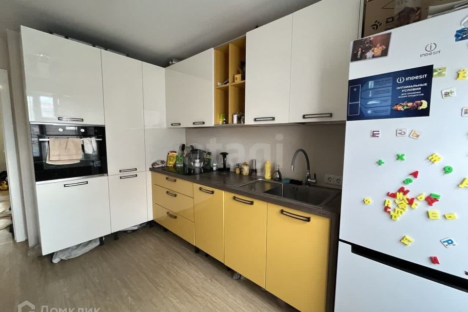 Продаётся 2-комнатная квартира, 62.5 м²