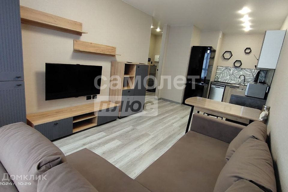 Сдаётся 1-комнатная квартира, 42 м²
