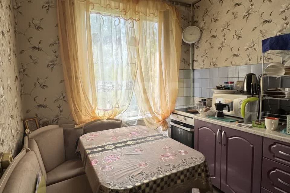 Продаётся 1-комнатная квартира, 32 м²