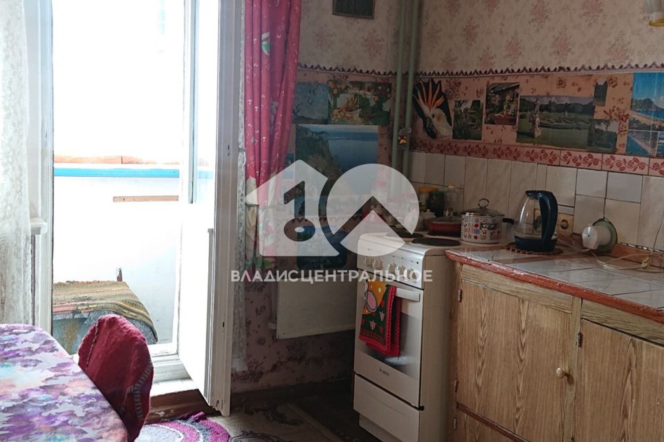 Продаётся 2-комнатная квартира, 60.5 м²