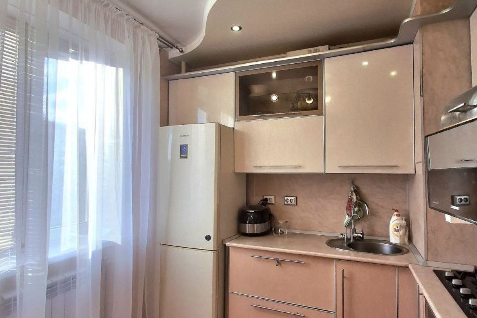 Продаётся 2-комнатная квартира, 50.8 м²