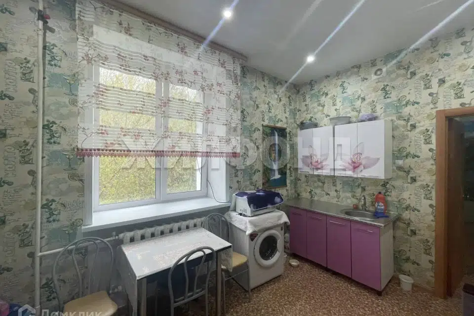Продаётся 1-комнатная квартира, 42.4 м²