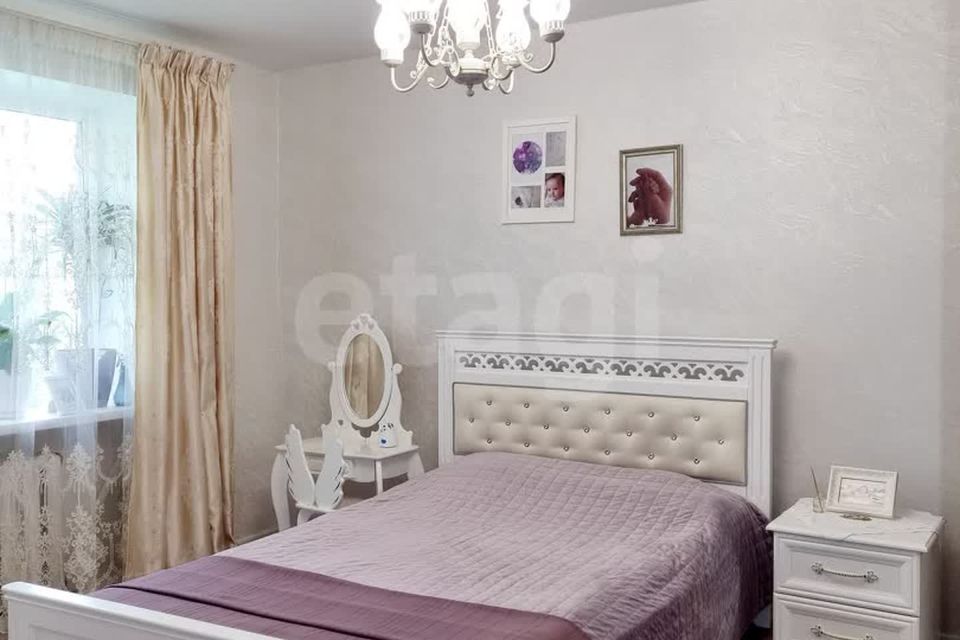Продаётся 3-комнатная квартира, 52.2 м²