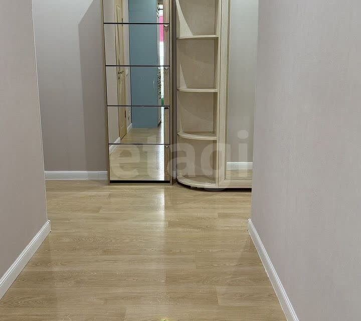Продаётся 2-комнатная квартира, 65 м²