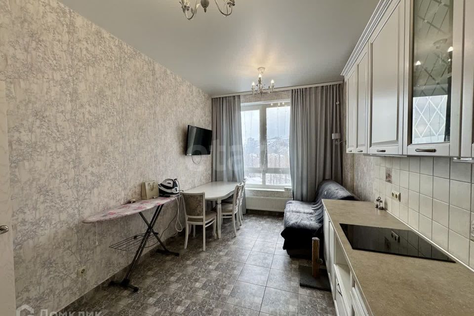 Продаётся 1-комнатная квартира, 44 м²