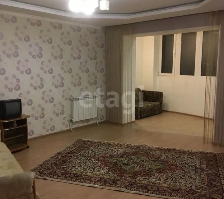 Продаётся 2-комнатная квартира, 89 м²
