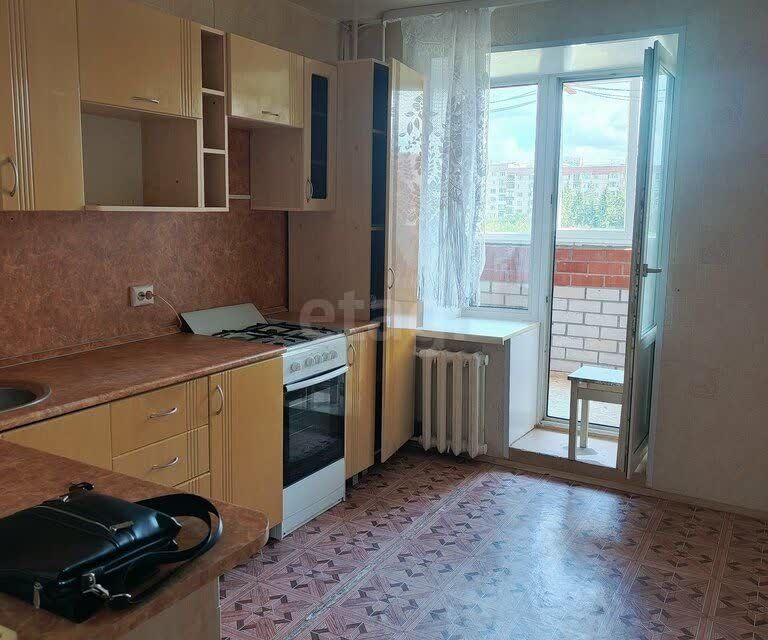 Сдаётся 1-комнатная квартира, 42.2 м²