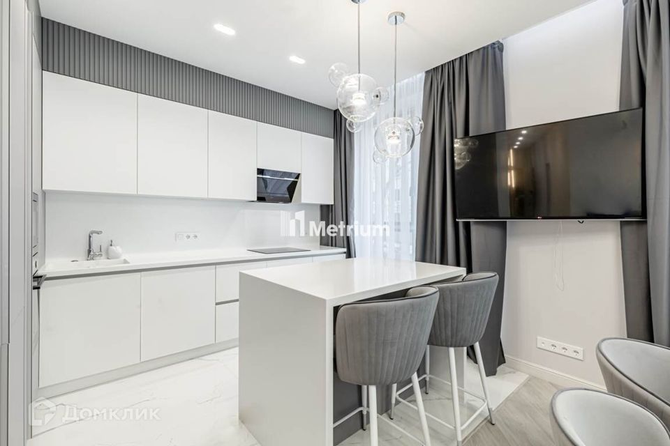 Продаётся 3-комнатная квартира, 77 м²