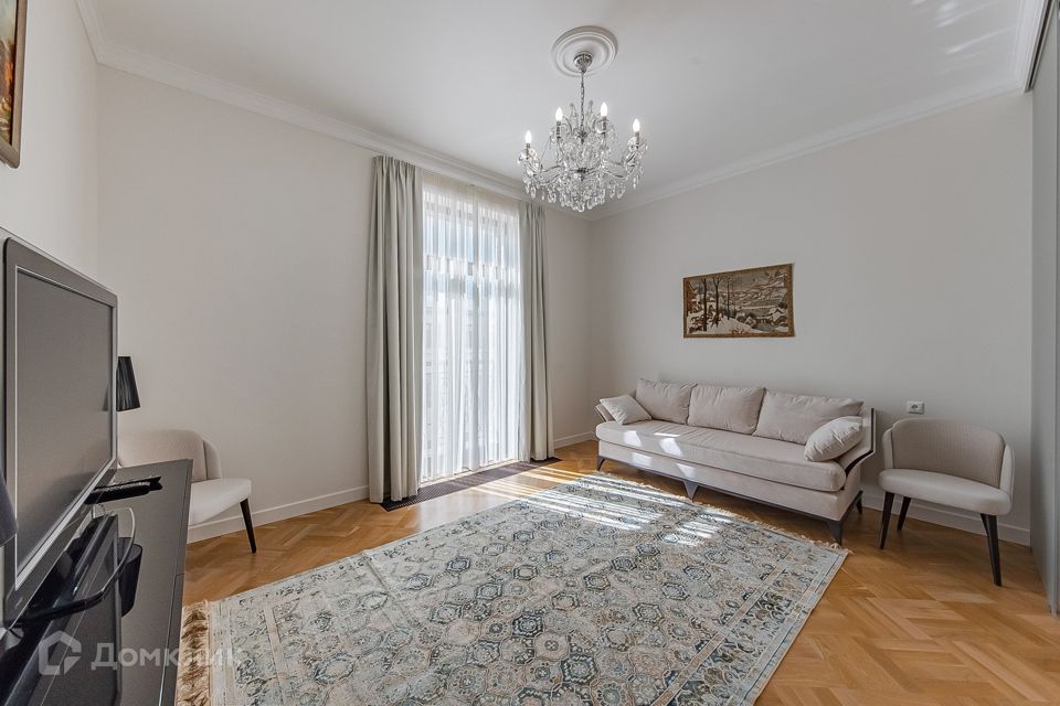 Сдаётся 3-комнатная квартира, 77 м²