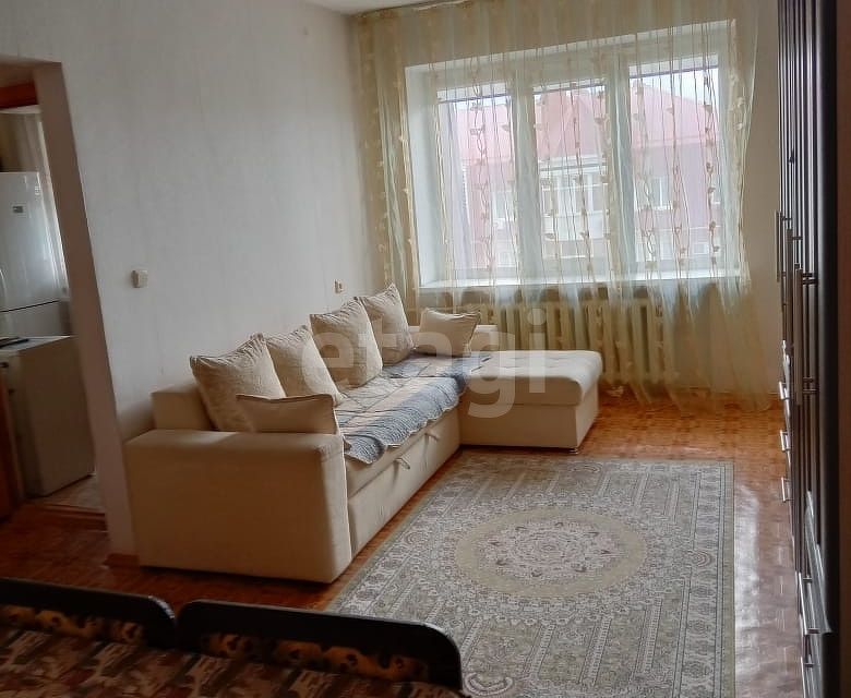 Продаётся 1-комнатная квартира, 37.3 м²