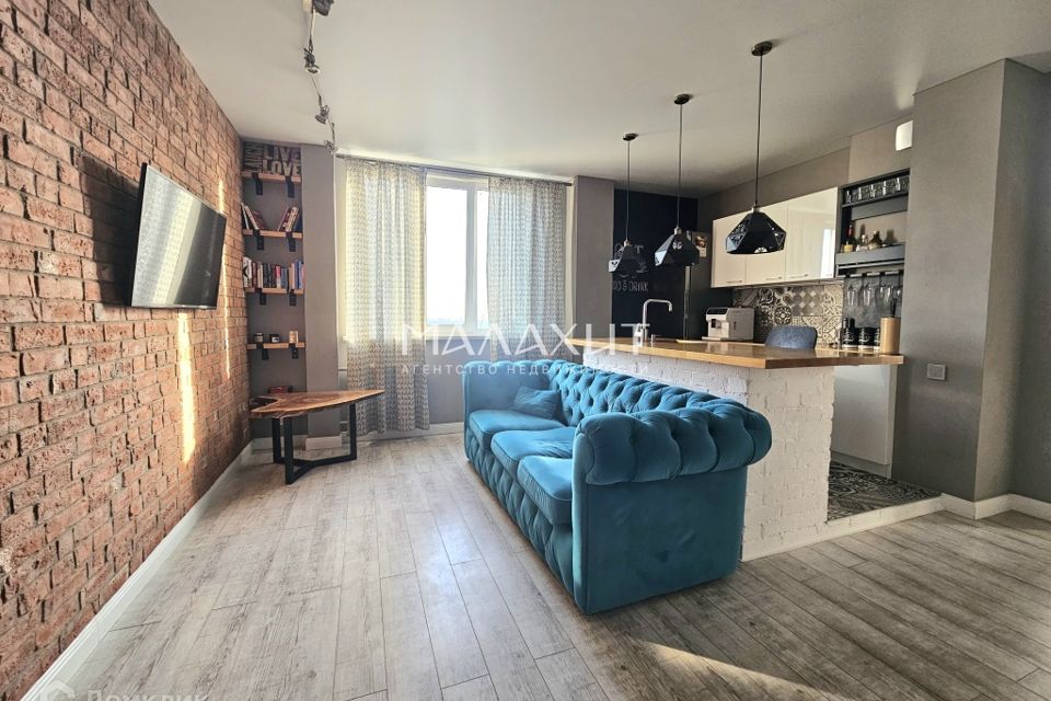 Продаётся 2-комнатная квартира, 57 м²