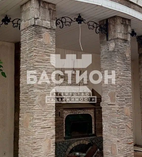 Продаётся 3-этажный дом, 260 м²