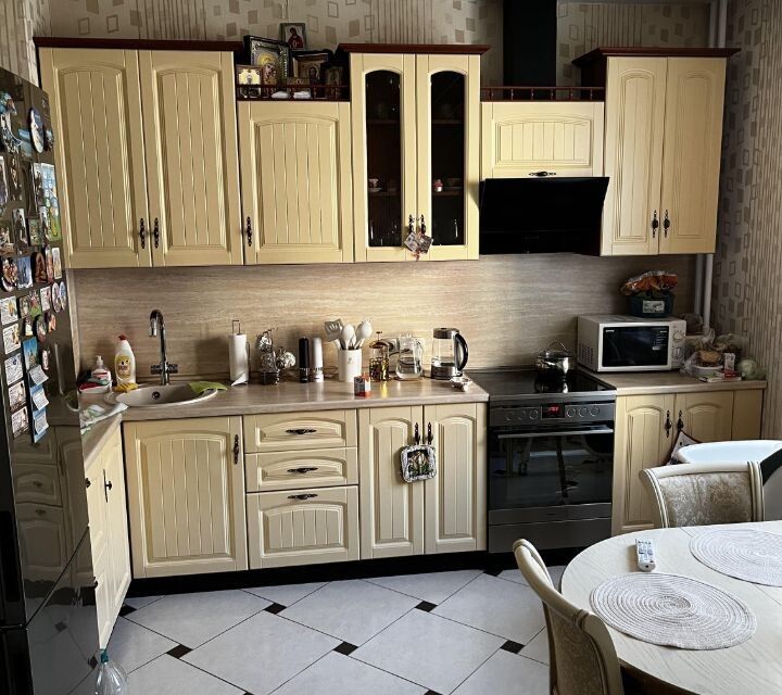 Продаётся 2-комнатная квартира, 67.8 м²