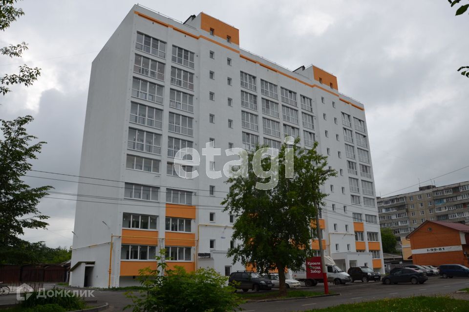 Продаётся 2-комнатная квартира, 76.5 м²