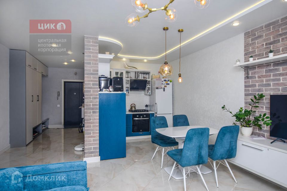 Продаётся 2-комнатная квартира, 66.6 м²