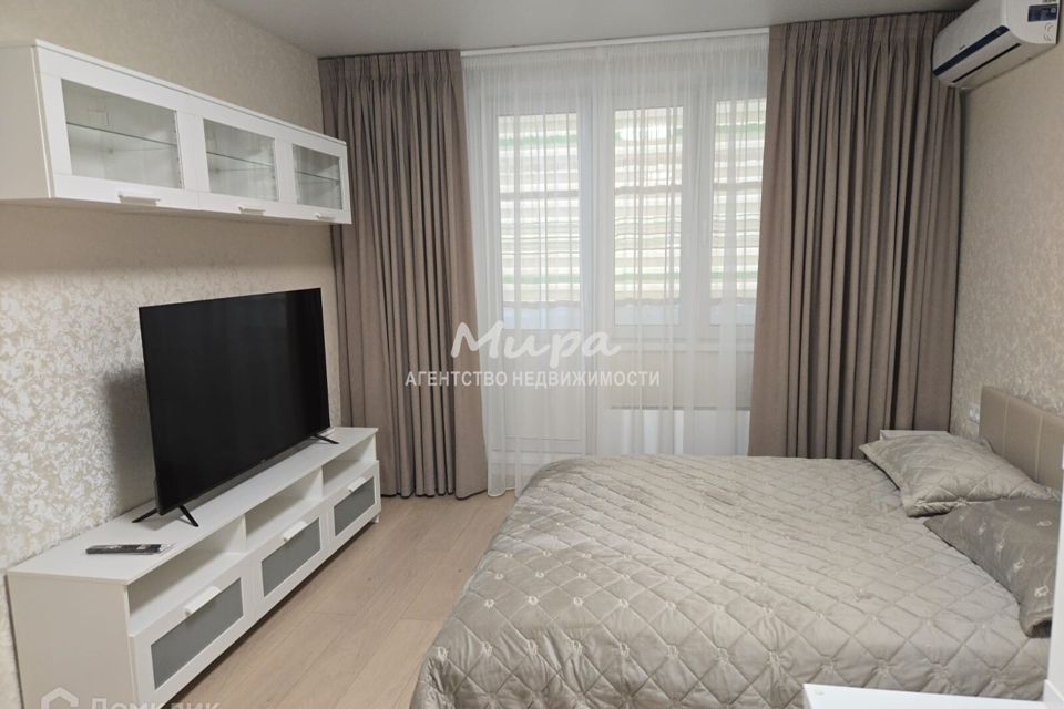 Сдаётся 1-комнатная квартира, 38 м²